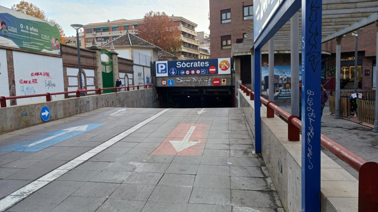 Fantastico Apartamento Trajano Parking Gratuito غرناطة المظهر الخارجي الصورة