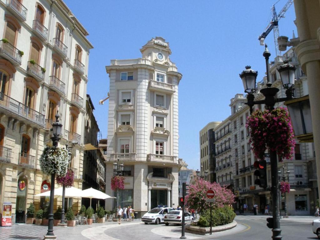 Fantastico Apartamento Trajano Parking Gratuito غرناطة المظهر الخارجي الصورة